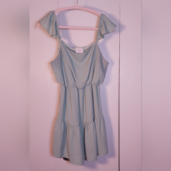 Everly Dresses & Skirts - Everly Green Baby Doll Sundress Size Large Lined Ruffle Tiered Skirt Mini Boho